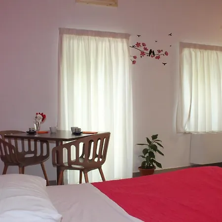Basilicata Al Volo Hostel Brindisi Montagna Exterior photo