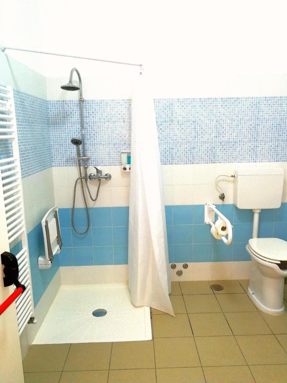 Basilicata Al Volo Hostal Brindisi Montagna